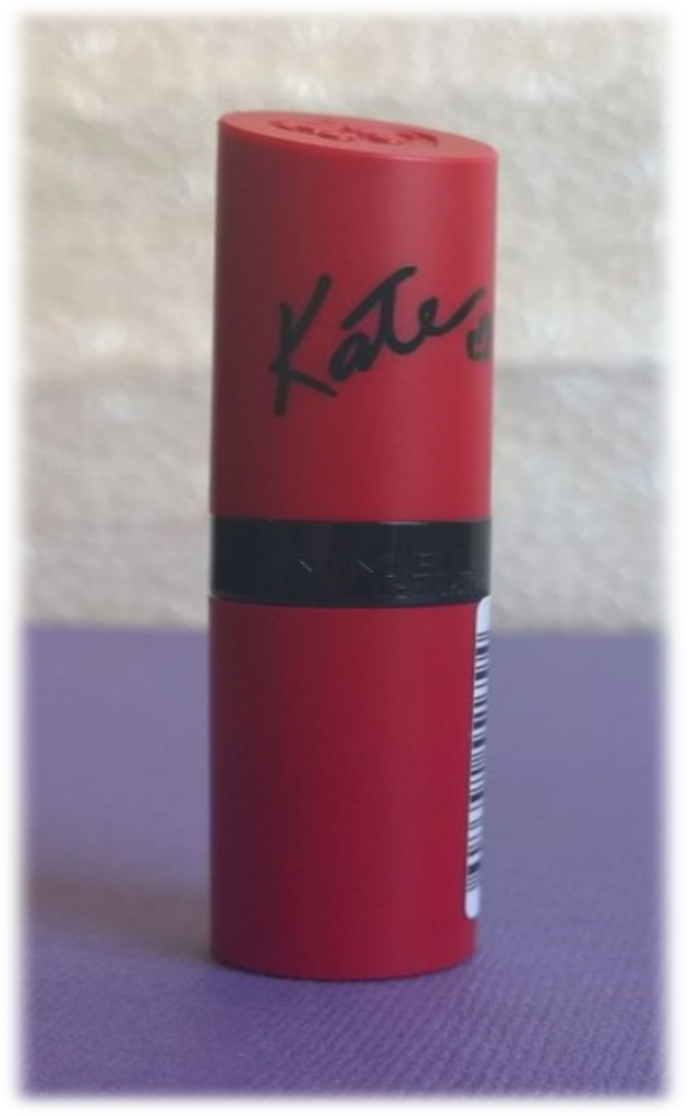 Matte Red Long Lasting Finish Lipstick Review