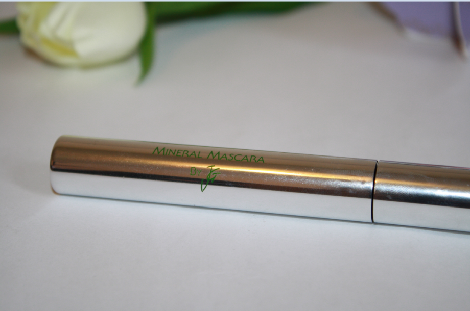 Monu macara review