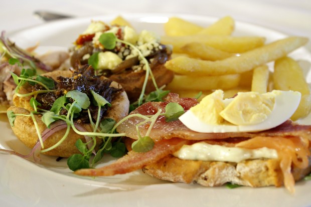 Copthorne Hotel food 