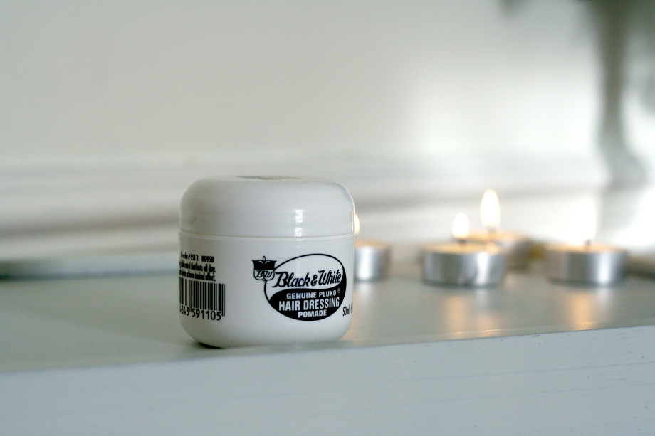 Black White hair dressing pomade review