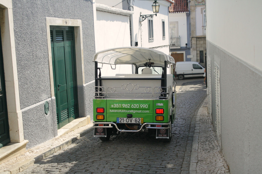 tuk