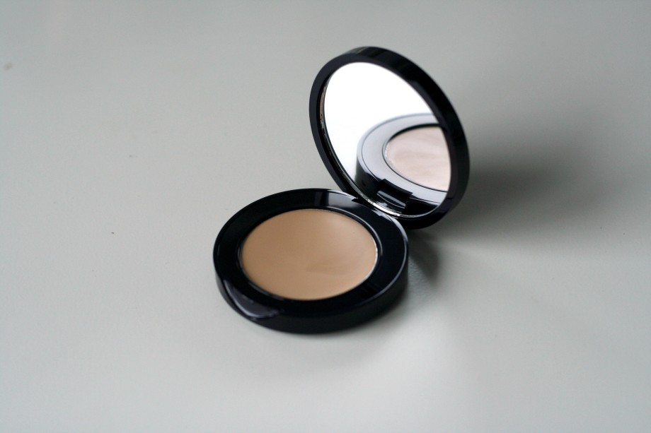 Estee Lauder Double Wear Concealer 2