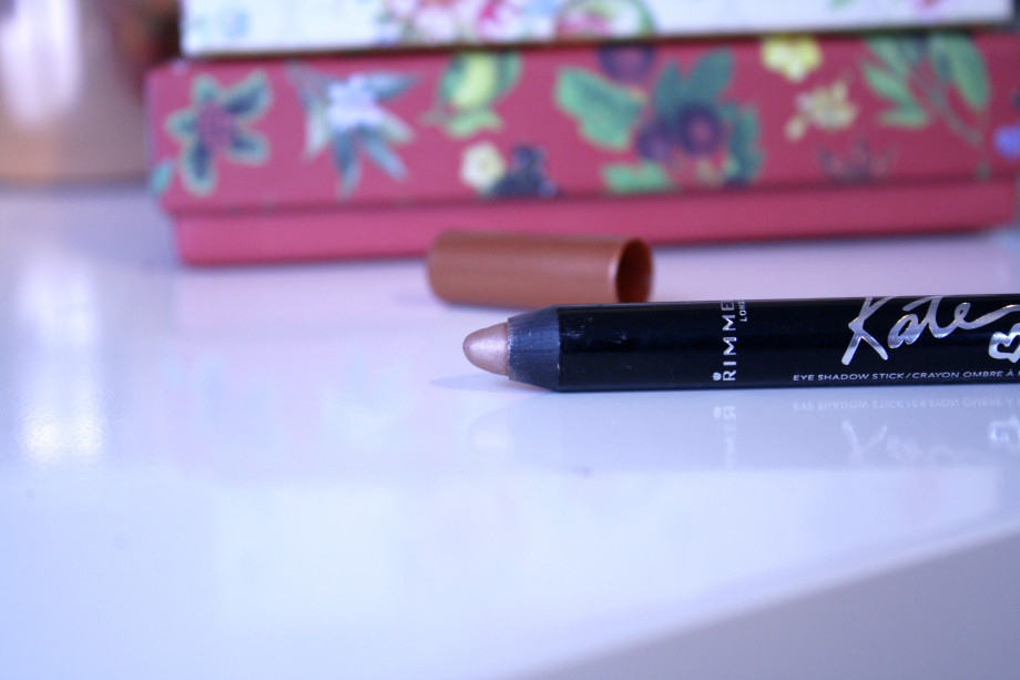 rose gold eyeshadow