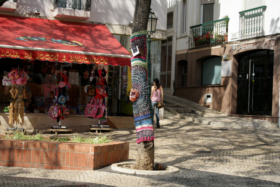 knitted trees portugal